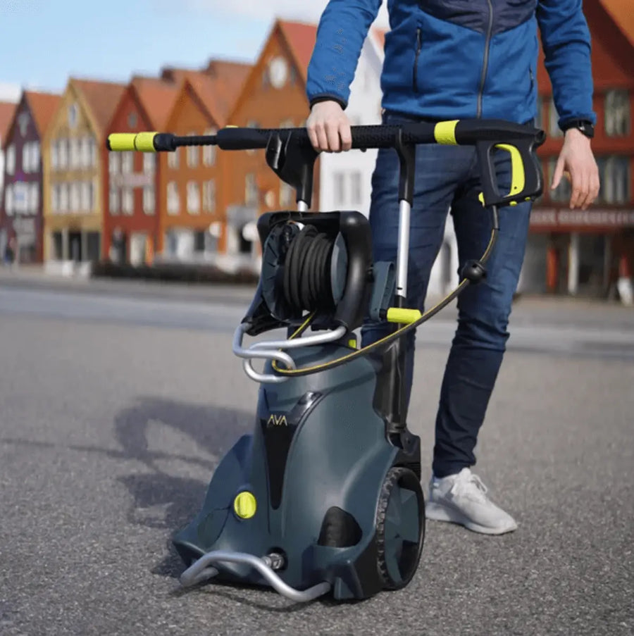 AVA Master P80-L, idropulitrice professionale per lavaggio auto