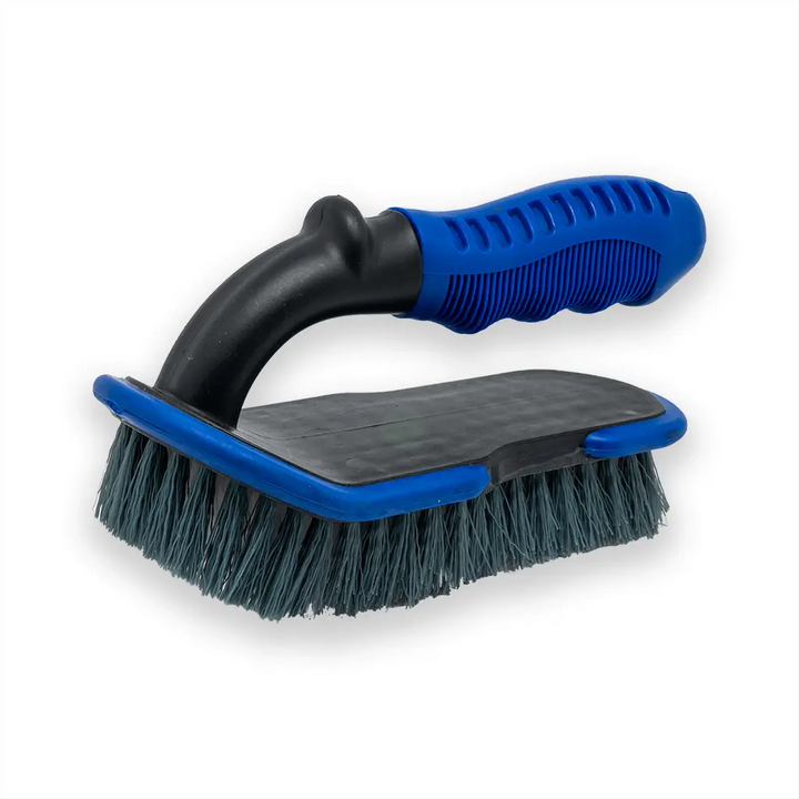 Upholstery Brush v2  - Spazzola per tessuti e moquette con manico - Prodotti per il Detailing e cura dell’auto