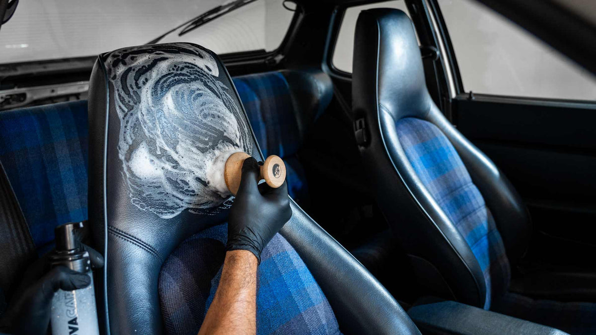 Come lavare i sedili dell'auto: guida step-by-step –