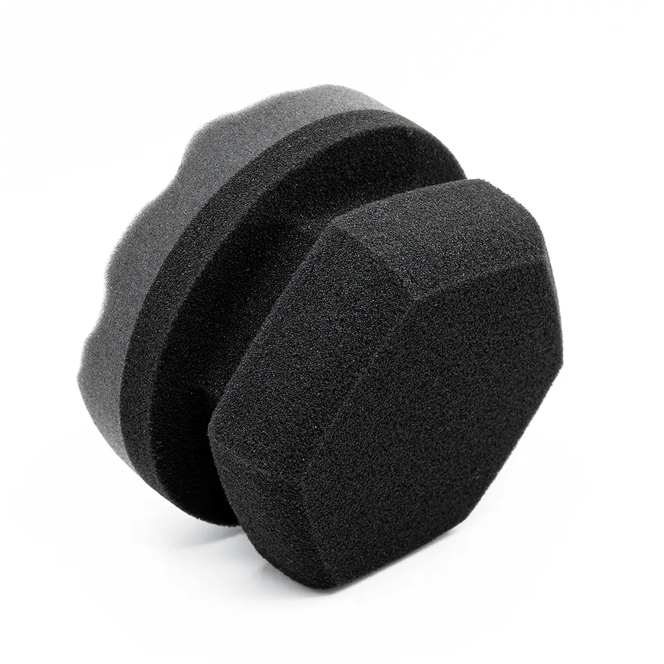 Supernova Nero App - Tampone nero gomme - Car-Care.it - Detailing e Cura dell'auto - P.IVA 11851371002 -