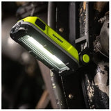 Unilite SLR-1000, lampada LED pieghevole per officina, in uso